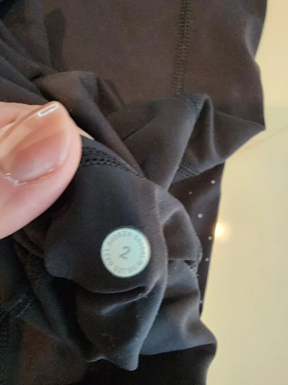 Lululemon tightest stuff luxtreme size 2 - Picture 6 of 7